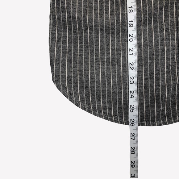 Lauren Jeans Co Gray Pin Stripe Button Down Shirt Size S/M - Picture 16 of 16